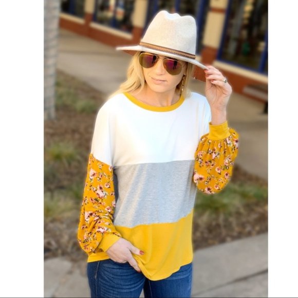 LAST ONE! Hello Sunshine Tunic Top-yellow-gray - Picture 4 of 6